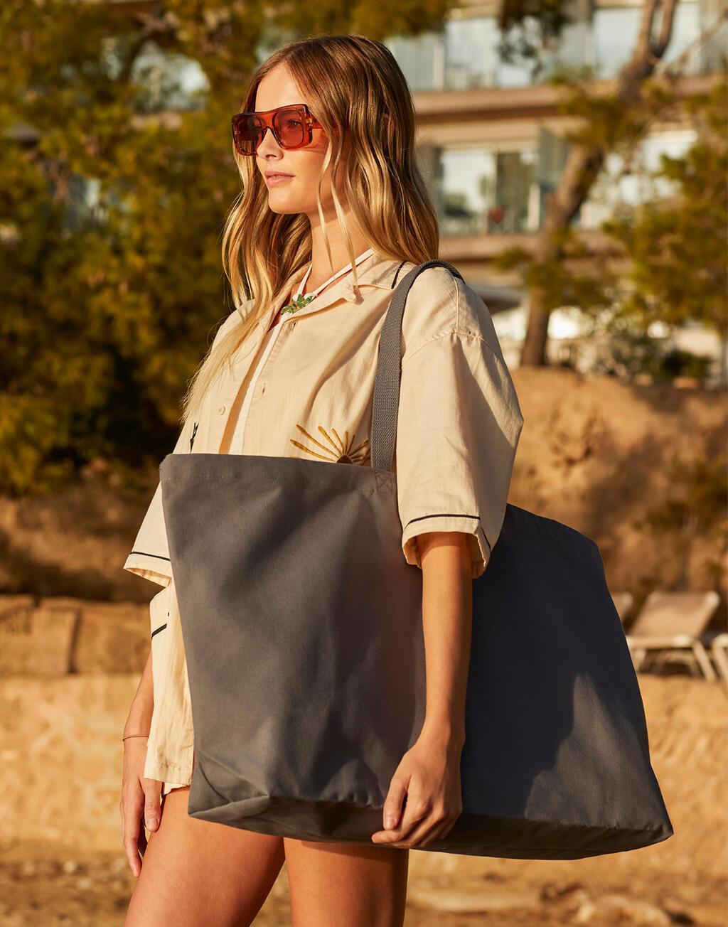 <b>Westford Mill</b> <br> Oversized Canvas Tote Bag 56 x 41 x 16 cm 